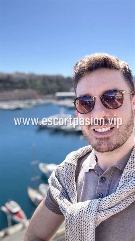 escorts gay asturias|Chaperos en Asturias y escorts gay .